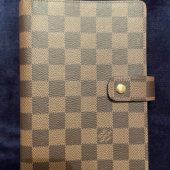 Louis Vuitton Medium Ring Agenda MM - Picture 1 of 14